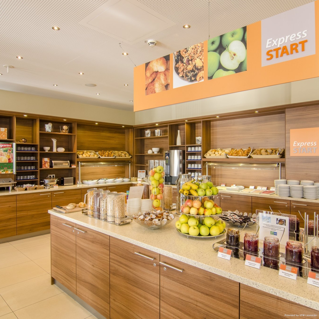 Holiday Inn Express Dresden City Centre Dresden At Hrs With Free Services