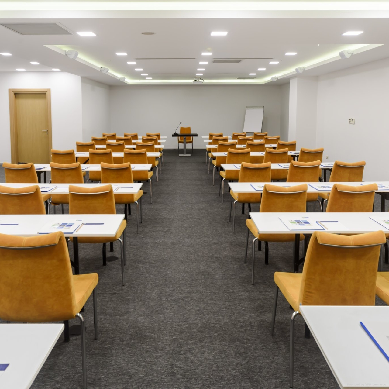 Holiday Inn Express Istanbul Altunizade 3 Hrs Star Hotel In Istanbul Istanbul