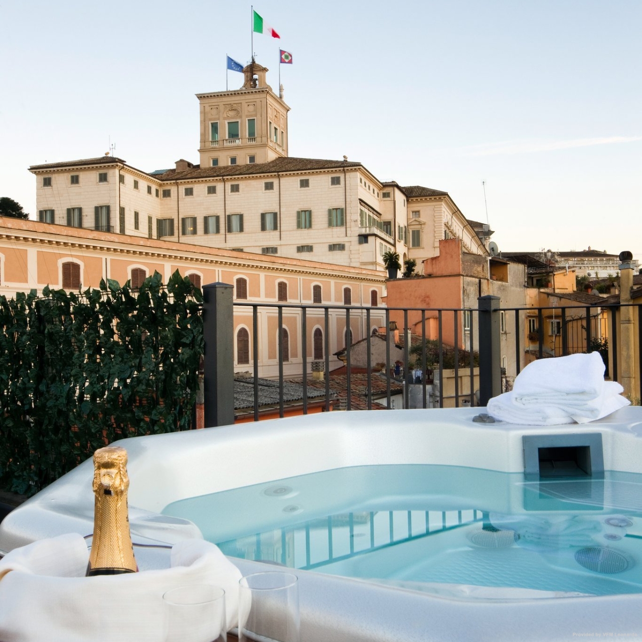 Hotel Trevi Palace Luxury Apartments In Rome Lazio Hrs