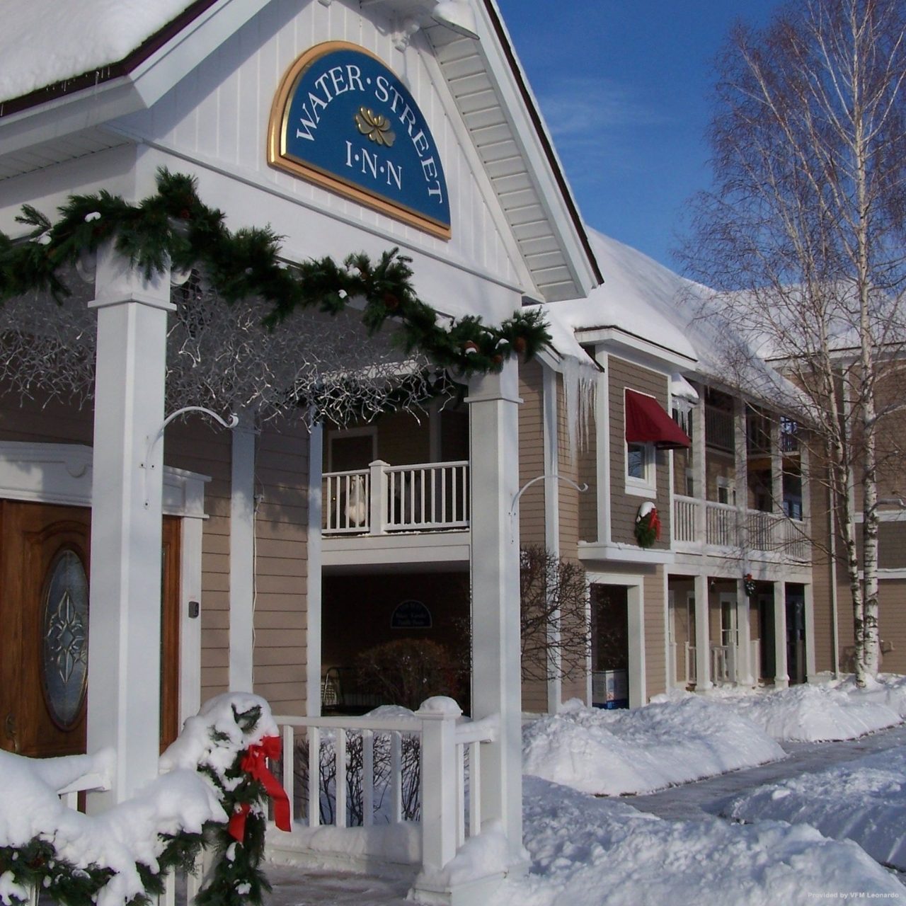 Water Street Inn In Boyne City Michigan Hrs