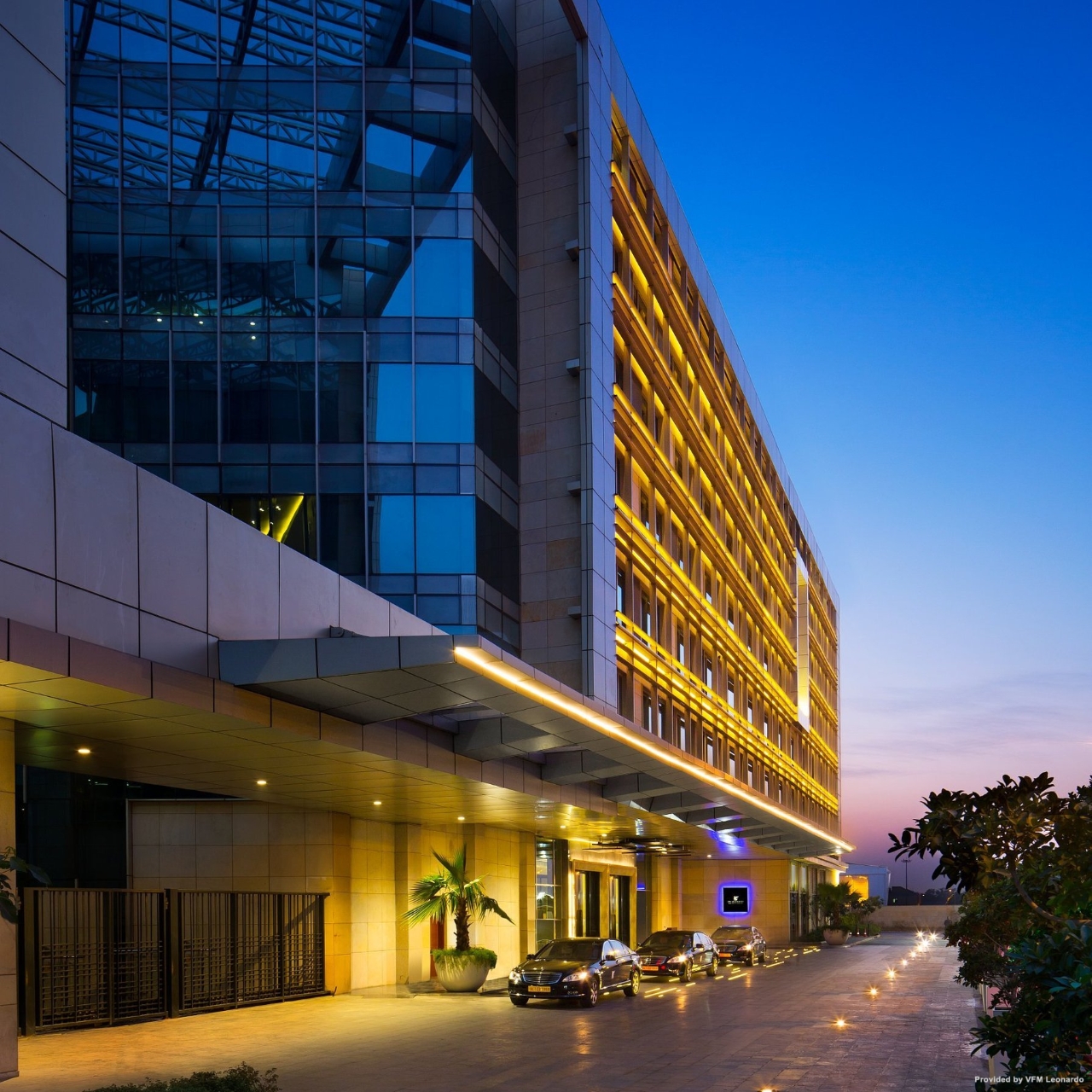 Jw Marriott Hotel New Delhi Aerocity 5 Hrs Star Hotel In Delhi National Capital Territory Of Delhi So, i suspect there's a lot of astroturfing happening too, but i'm friends with quite a number of local bernie staffers and leftist activists through. jw marriott hotel new delhi aerocity