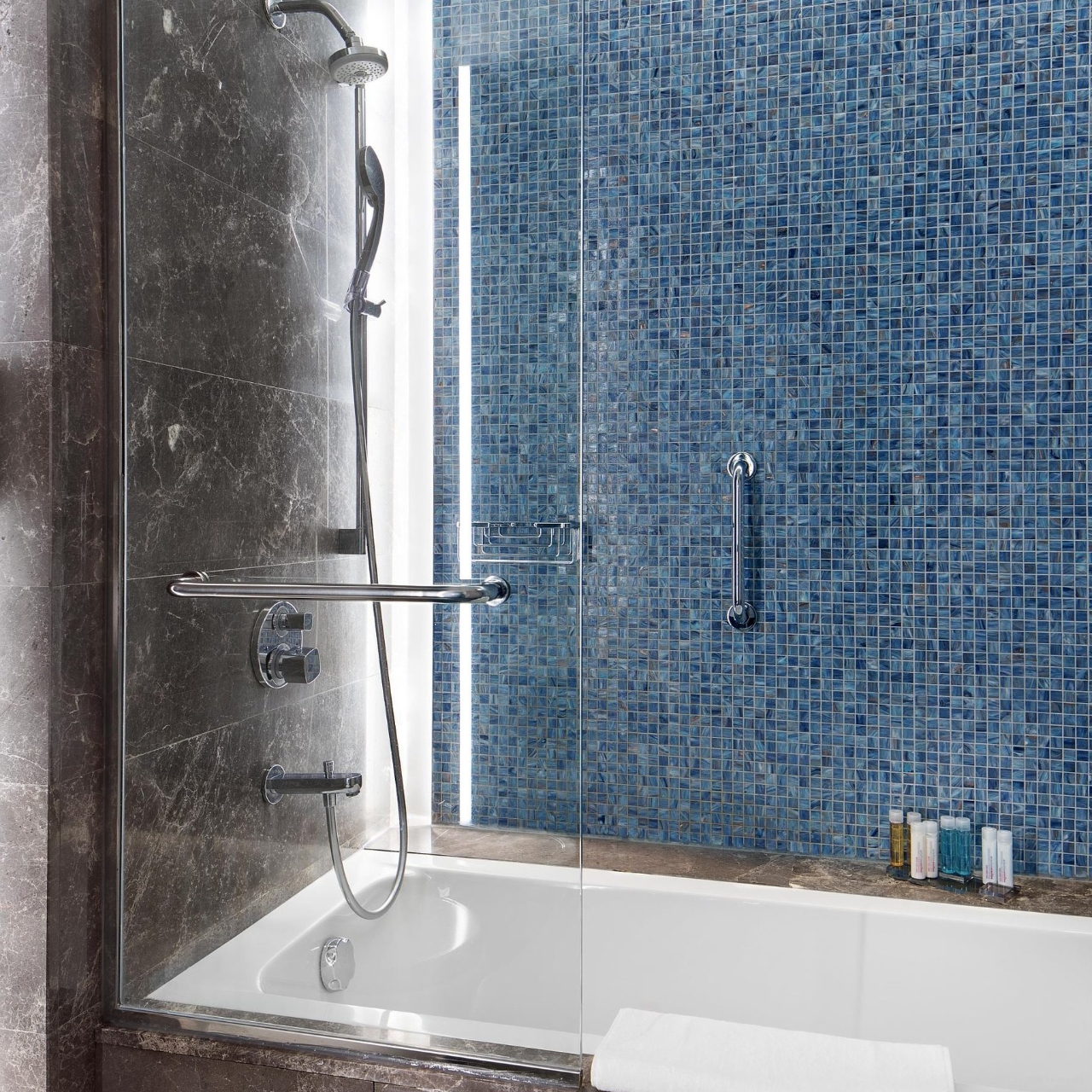 Istanbul Marriott Hotel Sisli 4 Hrs Star Hotel In Sisli Sirnak Ili