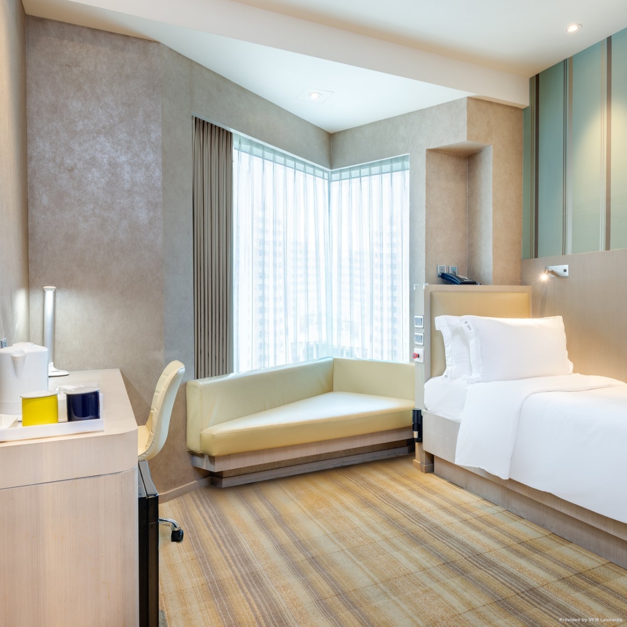 Holiday Inn Express Hong Kong Mongkok China At Hrs With Free Services