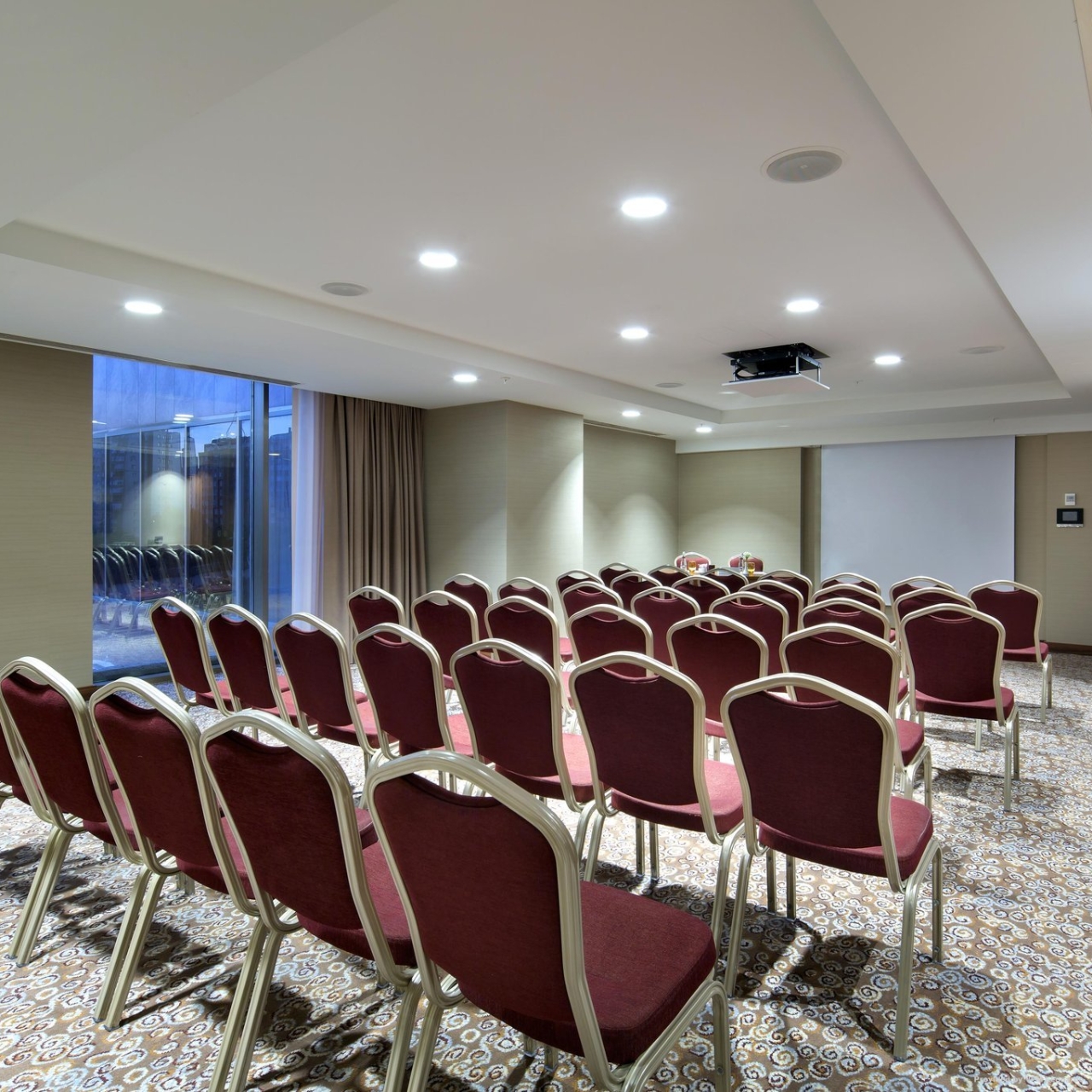 Hilton Garden Inn Istanbul Beylikduzu 4 Hrs Star Hotel In Istanbul Istanbul