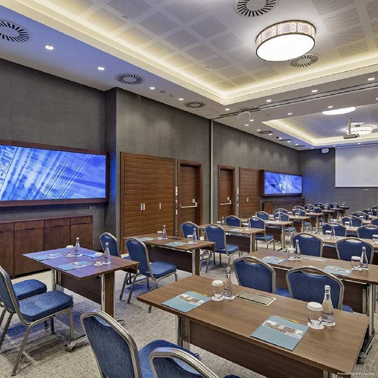 Hilton Garden Inn Izmir Bayrakli 4 Hrs Star Hotel In Izmir