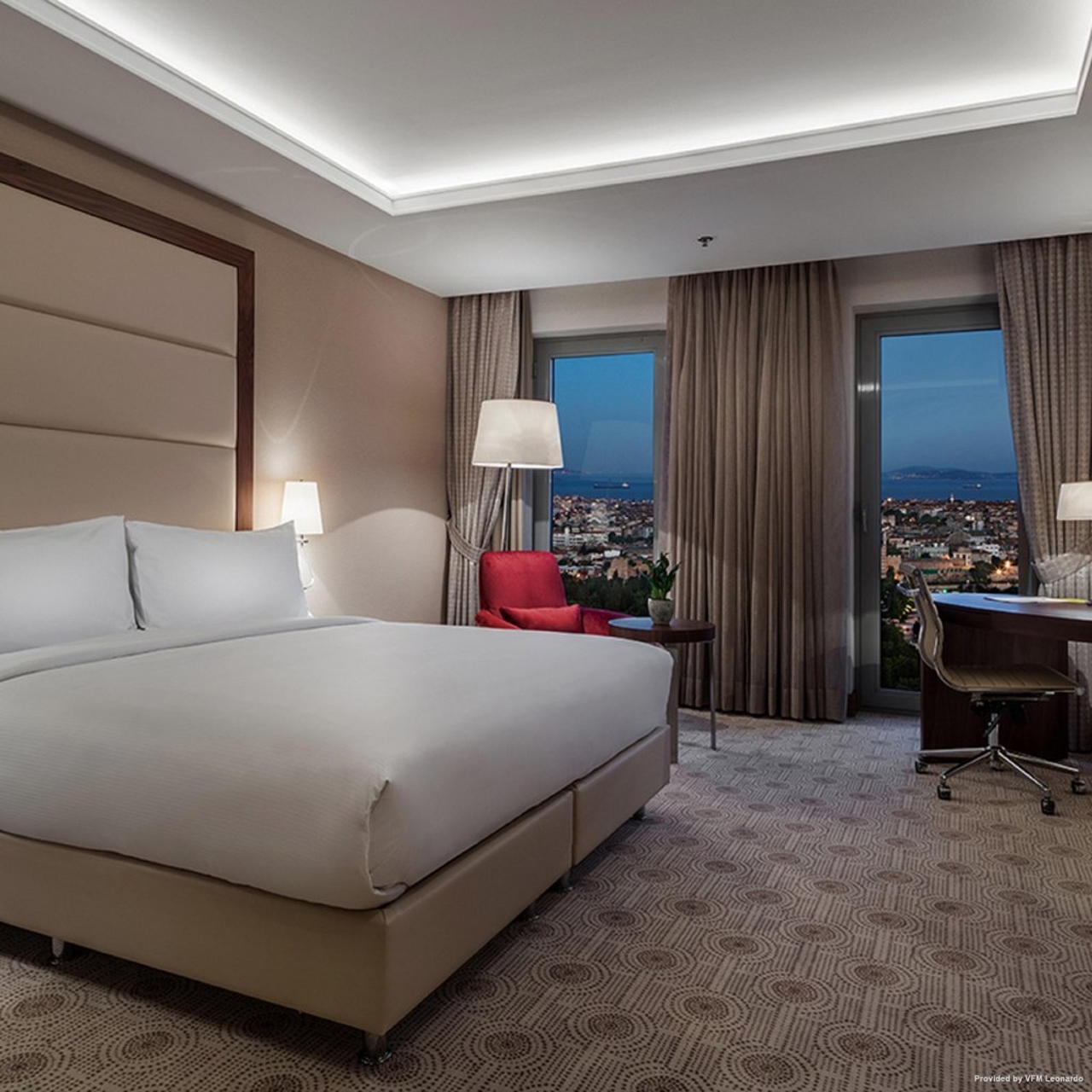 Hotel Doubletree By Hilton Istanbul Topkapi 4 Hrs Star Hotel In Rami Istanbul Ili