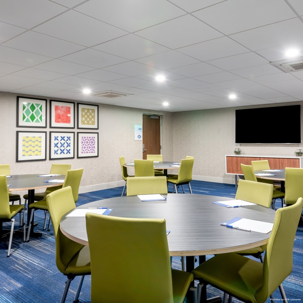 photo Holiday Inn Express & Suites Santa Ana