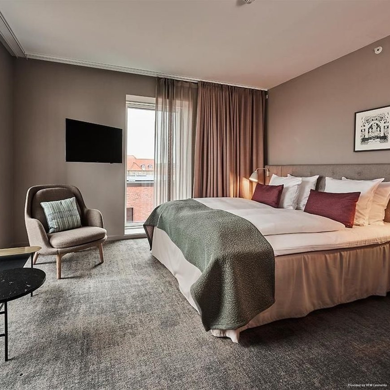 hotel odeon denmark at hrs with free services