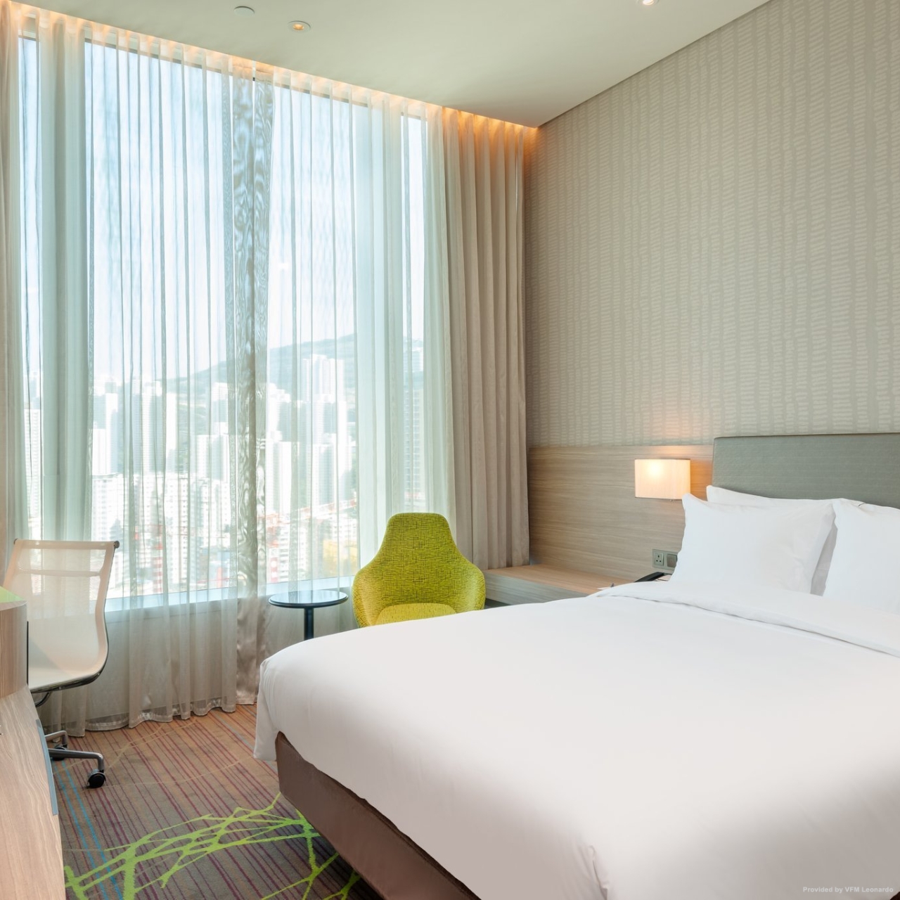 Holiday Inn Express Hong Kong Kowloon Cbd2 China At Hrs With Free Services