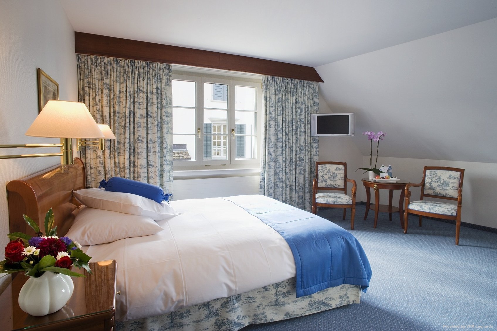 Storchen Zürich Lifestyle Boutique Hotel bei