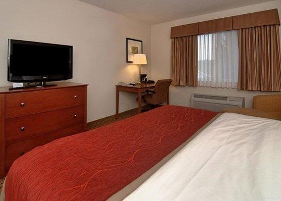 Quality Inn and Suites Eau Claire