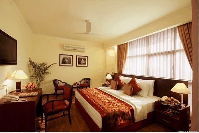 VELVET APPLE HOTEL (Delhi)