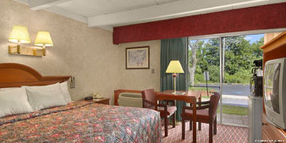 DAYS INN BY WYNDHAM ANN ARBOR (Ann Arbor)