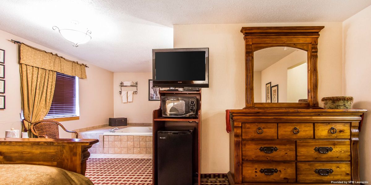 Quality Inn and Suites Marion