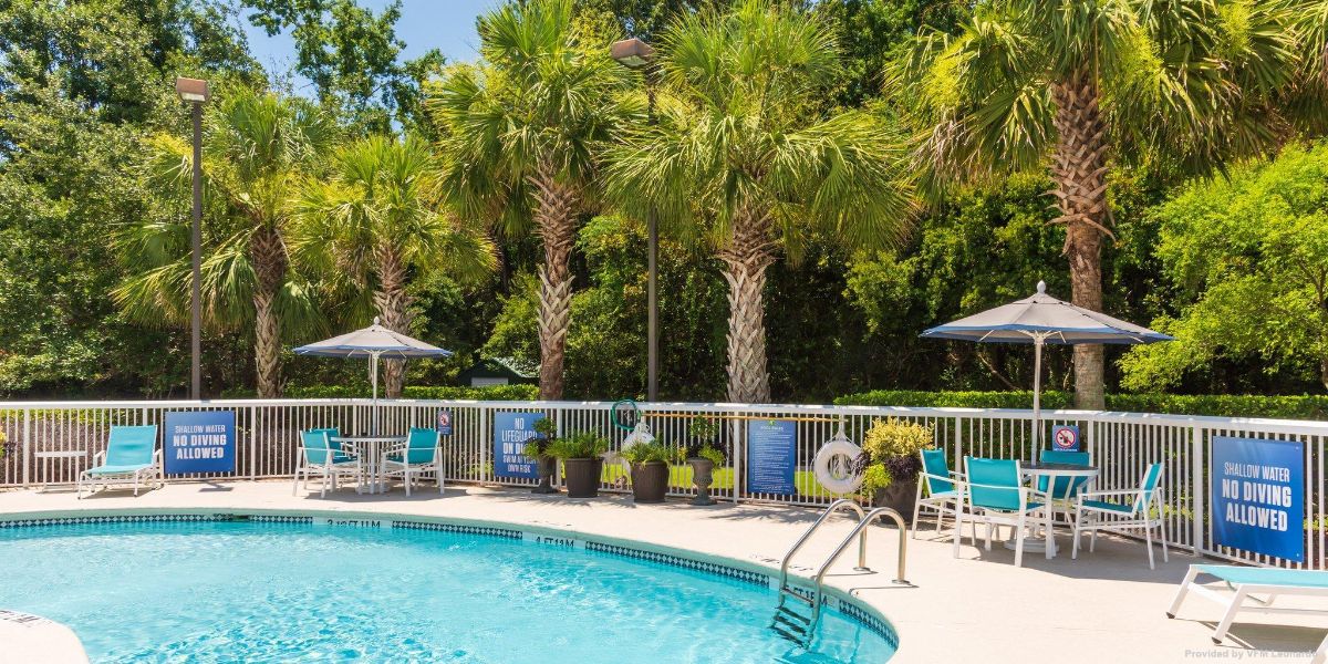 Holiday Inn Express CHARLESTON US HWY 17 & I-526 (Charleston)