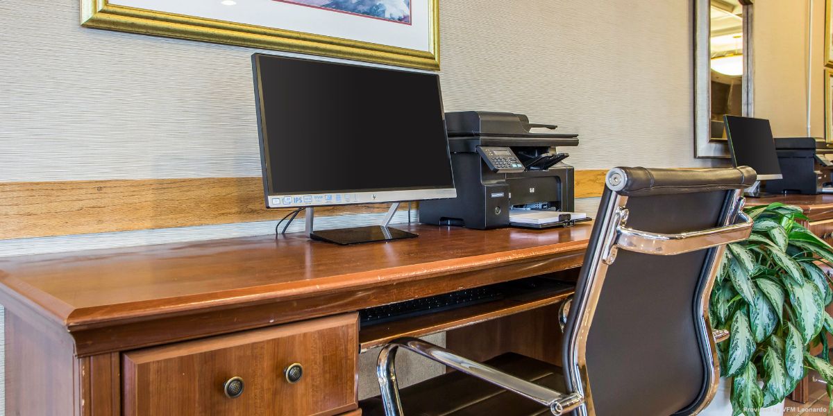 Quality Inn Midway Airport (Chicago)