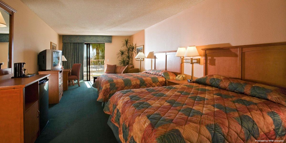 Hotel MIRACLE SPRINGS RESORT AND SPA (Desert Hot Springs)