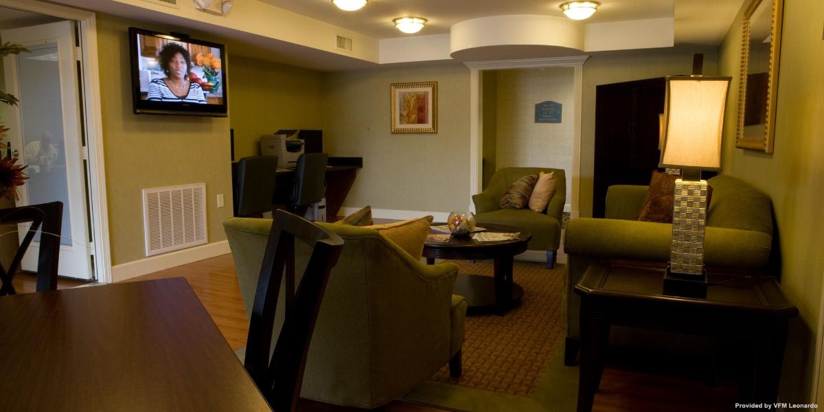 Hotel INTOWN SUITES TUSCALOOSA - Tuscaloosa - Great prices at HOTEL INFO