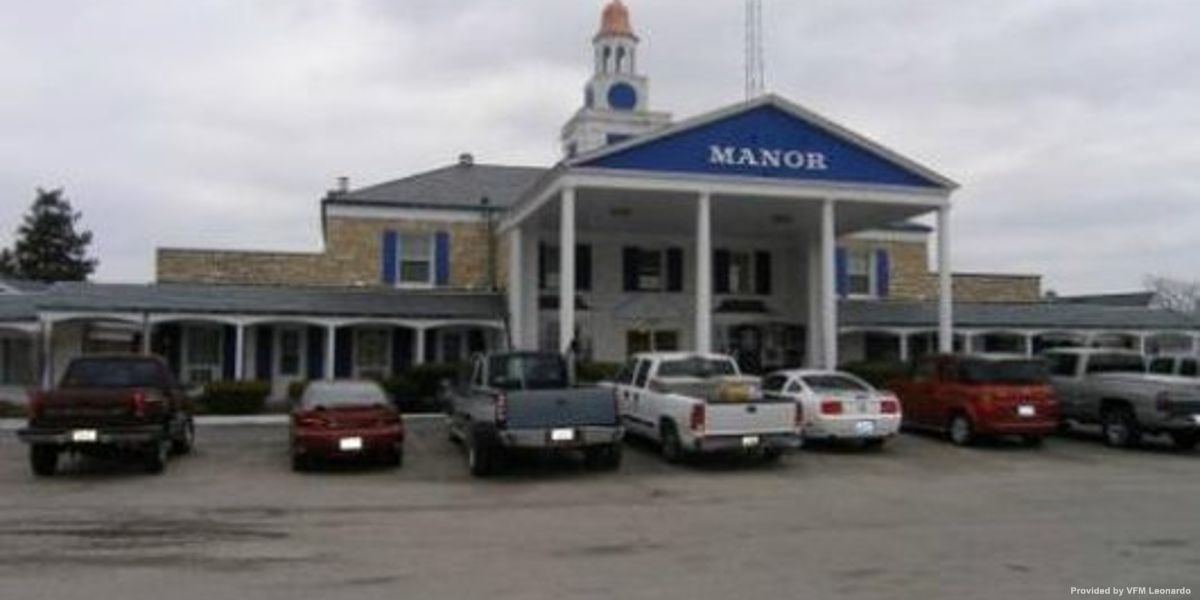 THE MANOR MOTEL (Channahon)