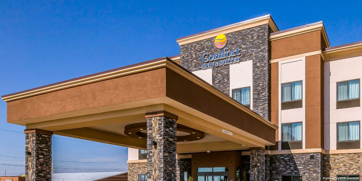 Comfort Inn and Suites Moore - Oklahoma
