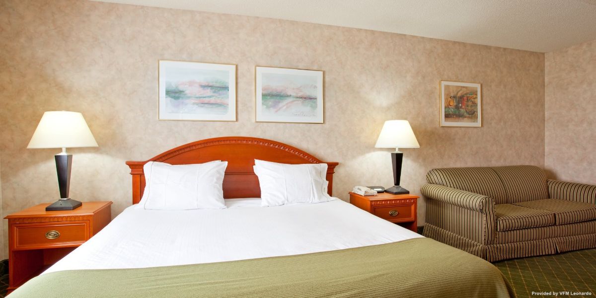 BEST WESTERN TROY HOTEL - Troy - Great prices at HOTEL INFO
