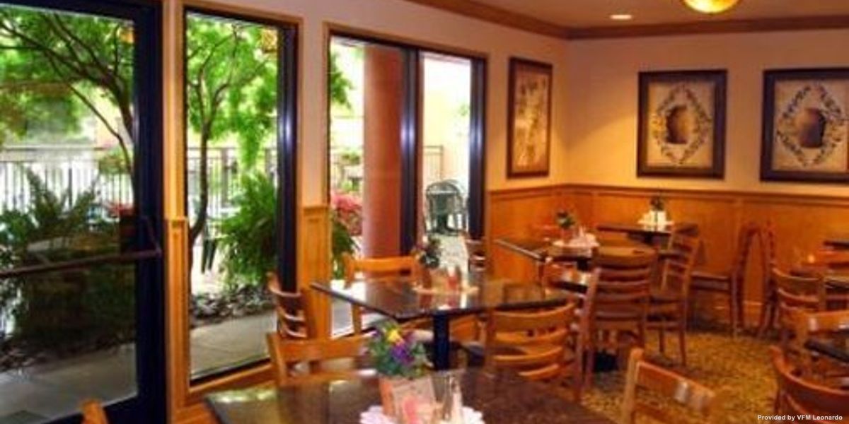 Hotel Oxford Suites Redding Great prices at HOTEL INFO