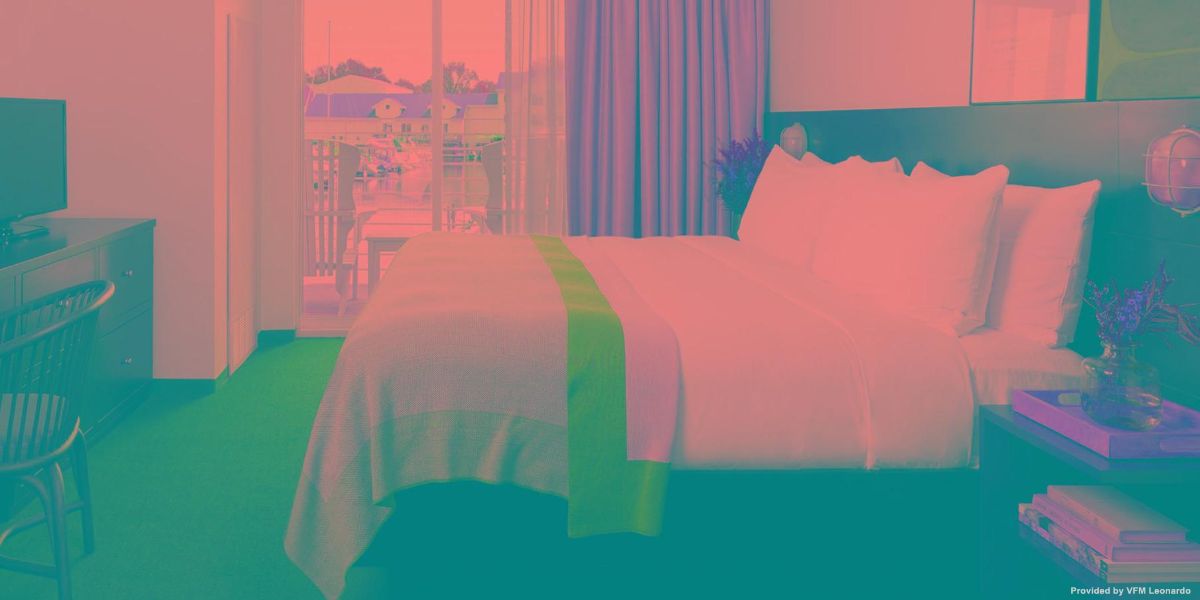 Marina Grand Resort in New Buffalo HOTEL DE