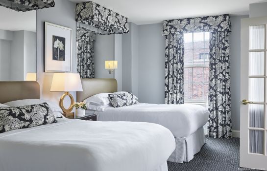 Hotels Nahe Boston Playwrights Theater