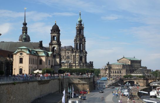 Hotels Near German Hygiene Museum Dhmd